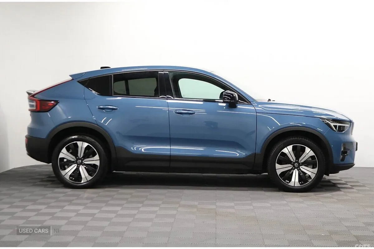 Volvo C40 SUV, Electric, 2023, Blue