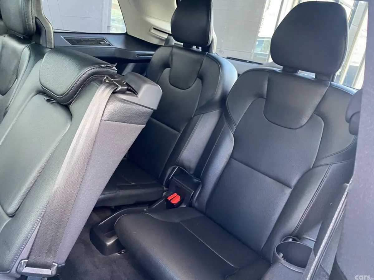 Volvo XC90 Estate, Petrol Plug-in Hybrid, 2023, Silver