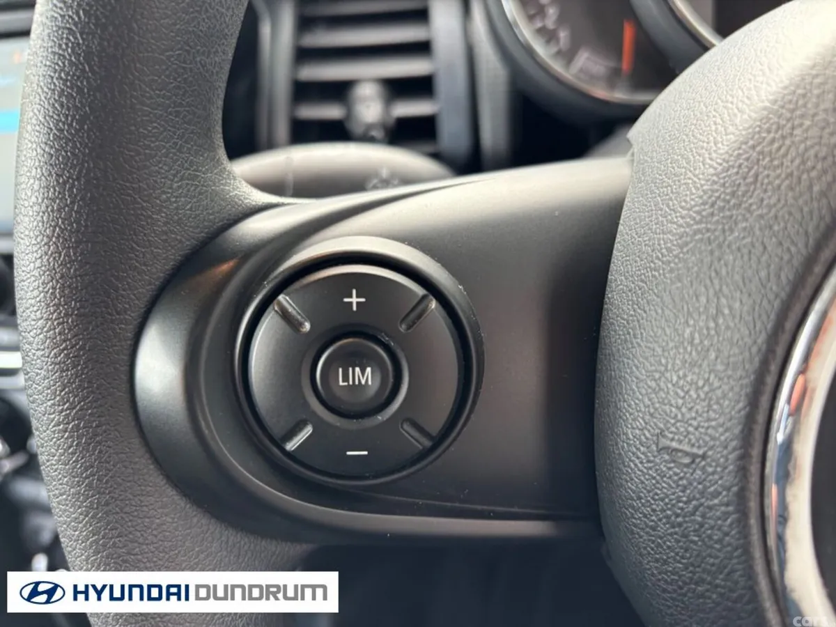 Mini Cooper Hatchback, Petrol, 2019, Grey