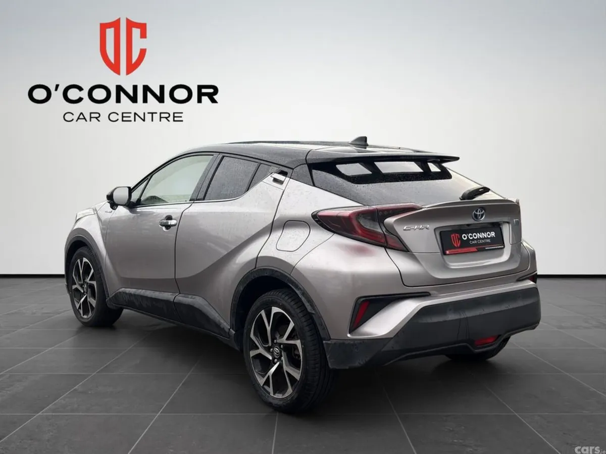 Toyota C-HR SUV, Petrol Hybrid, 2018, Silver