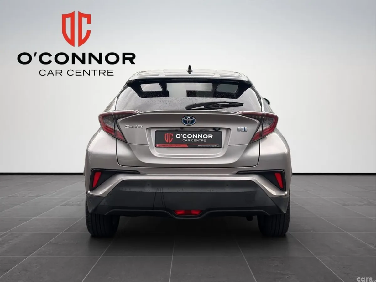Toyota C-HR SUV, Petrol Hybrid, 2018, Silver