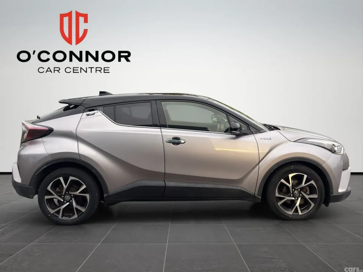 Toyota C-HR SUV, Petrol Hybrid, 2018, Silver
