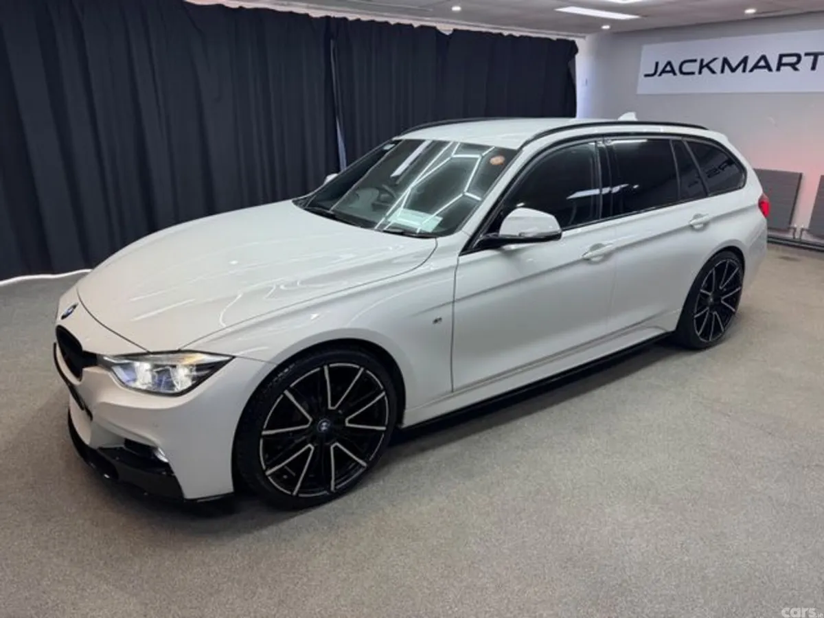 BMW 3-Series Estate, Petrol, 2018, White