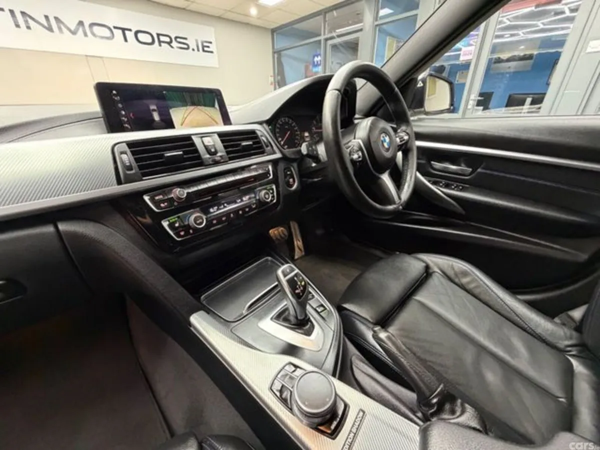 BMW 3-Series Estate, Petrol, 2018, White