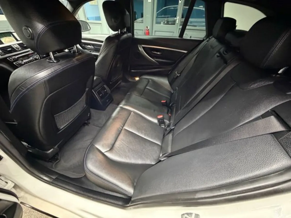 BMW 3-Series Estate, Petrol, 2018, White