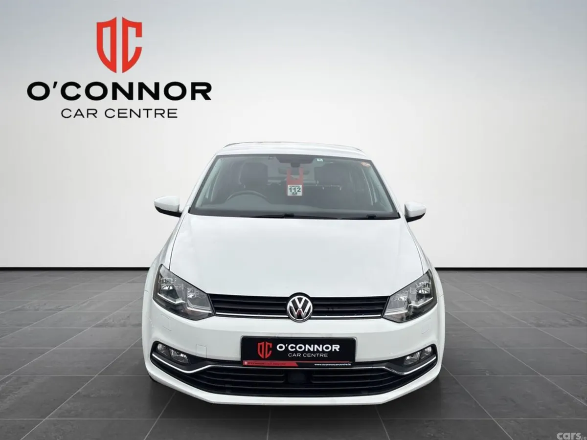 Volkswagen Polo Hatchback, Petrol, 2018, White