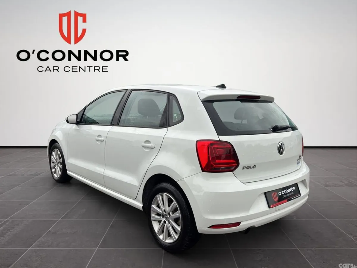 Volkswagen Polo Hatchback, Petrol, 2018, White