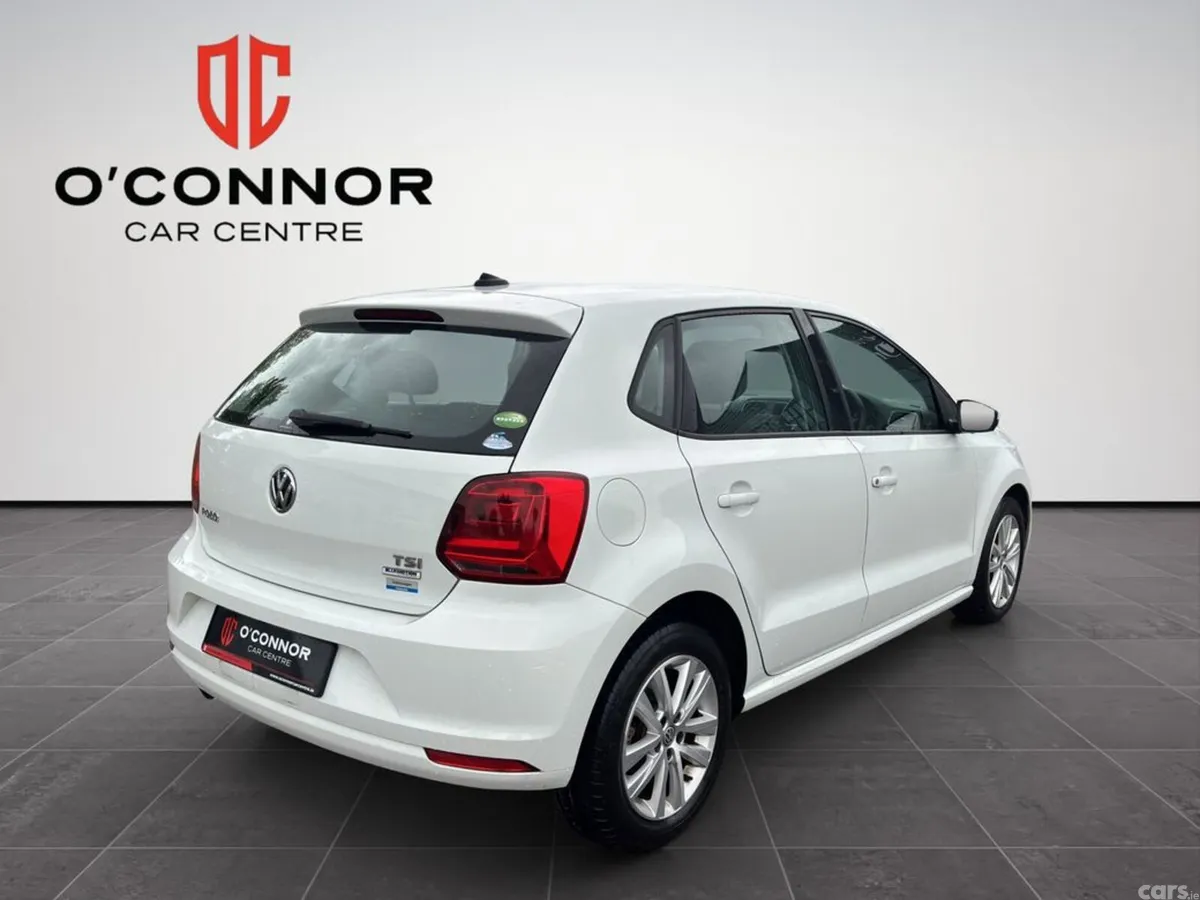 Volkswagen Polo Hatchback, Petrol, 2018, White