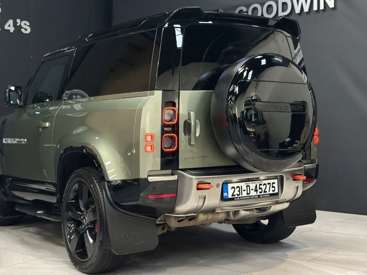 Land Rover Defender SUV, Diesel, 2023, Green