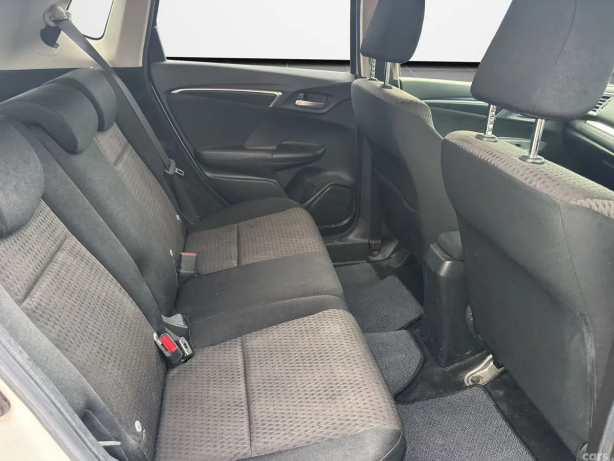 Honda Fit Hatchback, Petrol Hybrid, 2019, White
