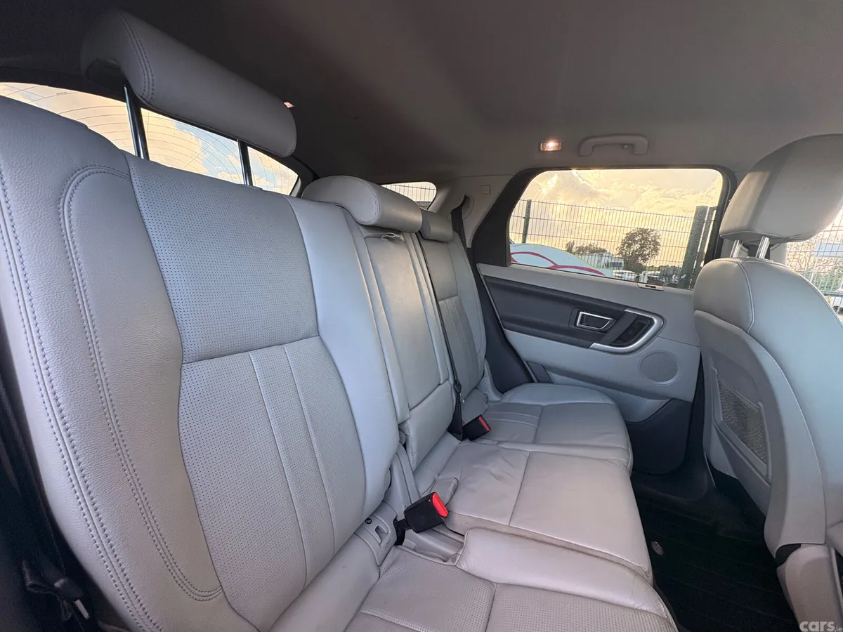 Land Rover Discovery Sport SUV, Diesel, 2018, Grey