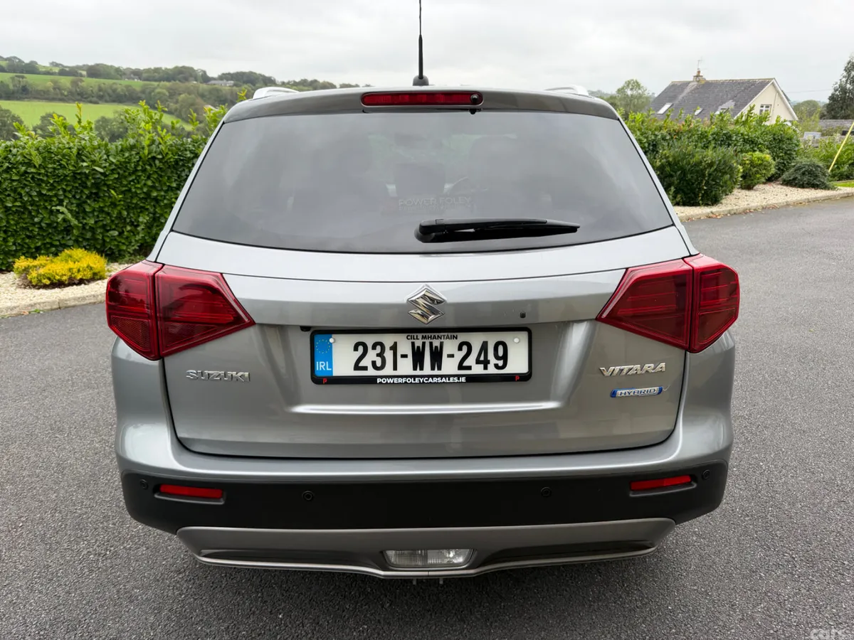Suzuki Vitara SUV, Petrol, 2023, Grey