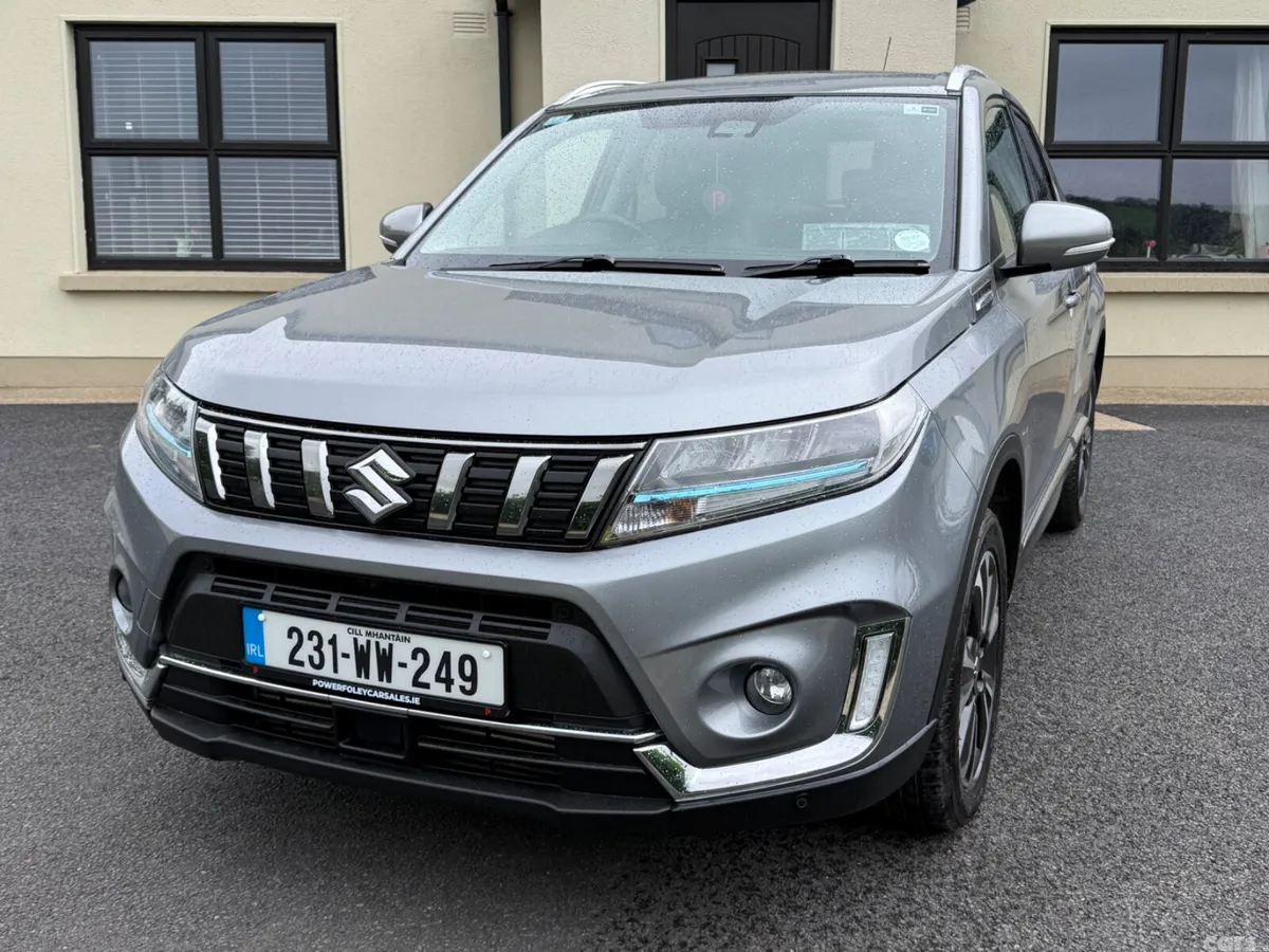 Suzuki Vitara SUV, Petrol, 2023, Grey
