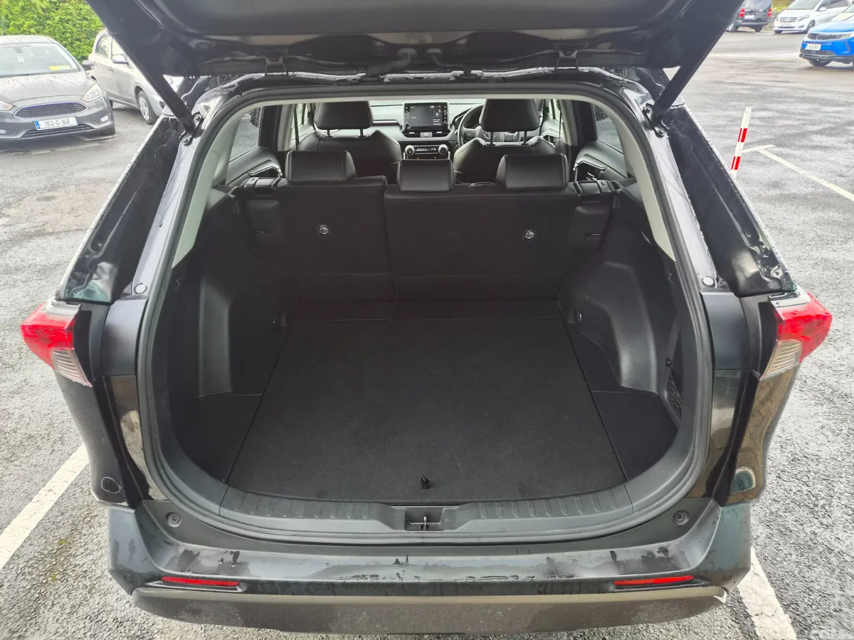 Toyota RAV4 SUV, Petrol Hybrid, 2021, Black