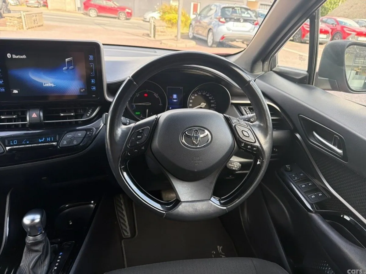 Toyota C-HR SUV, Petrol Hybrid, 2019, Red