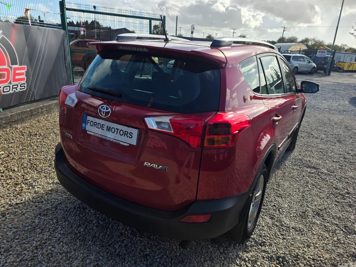 Toyota RAV4 SUV, Diesel, 2015, Red