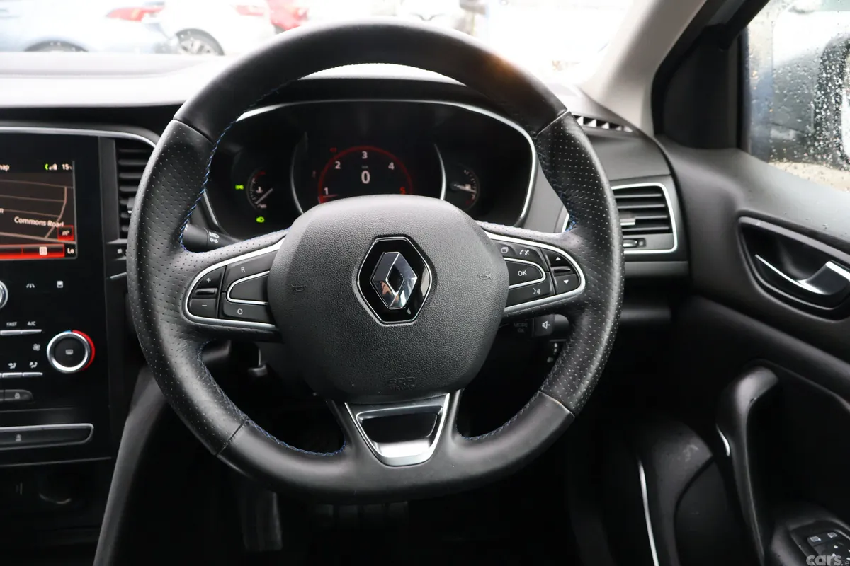 Renault Megane Hatchback, Diesel, 2017, Grey