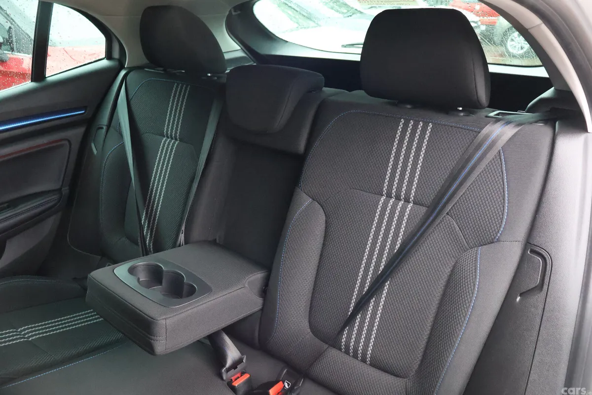 Renault Megane Hatchback, Diesel, 2017, Grey