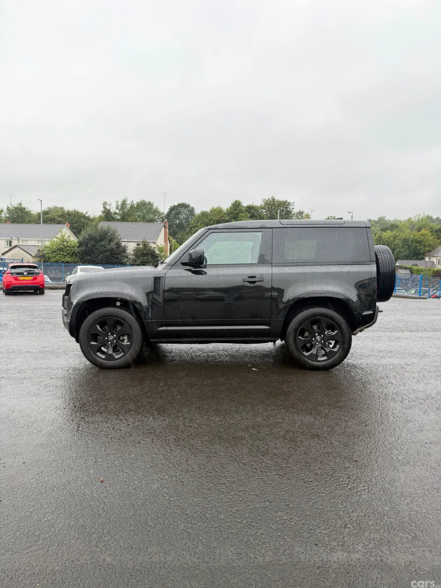 Land Rover Defender SUV, Diesel Hybrid, 2025, Black