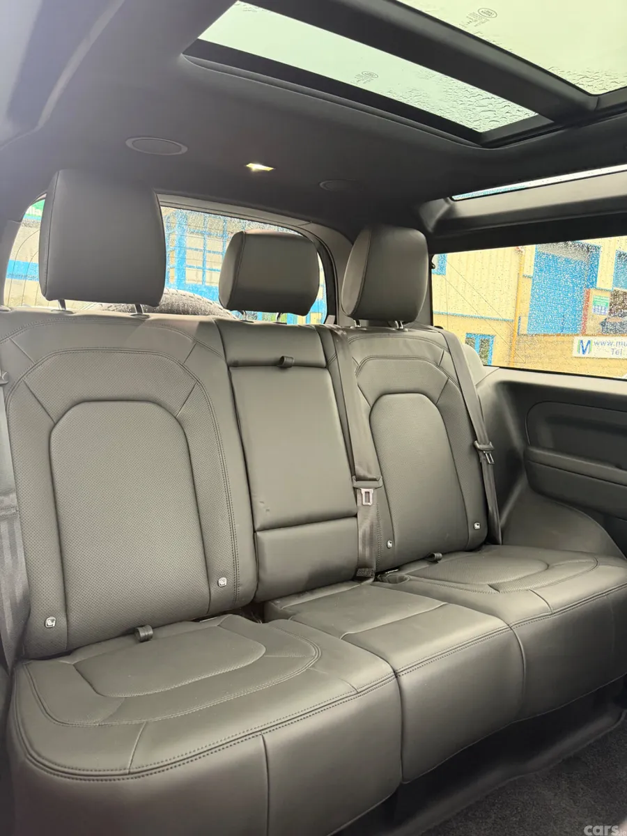 Land Rover Defender SUV, Diesel Hybrid, 2025, Black