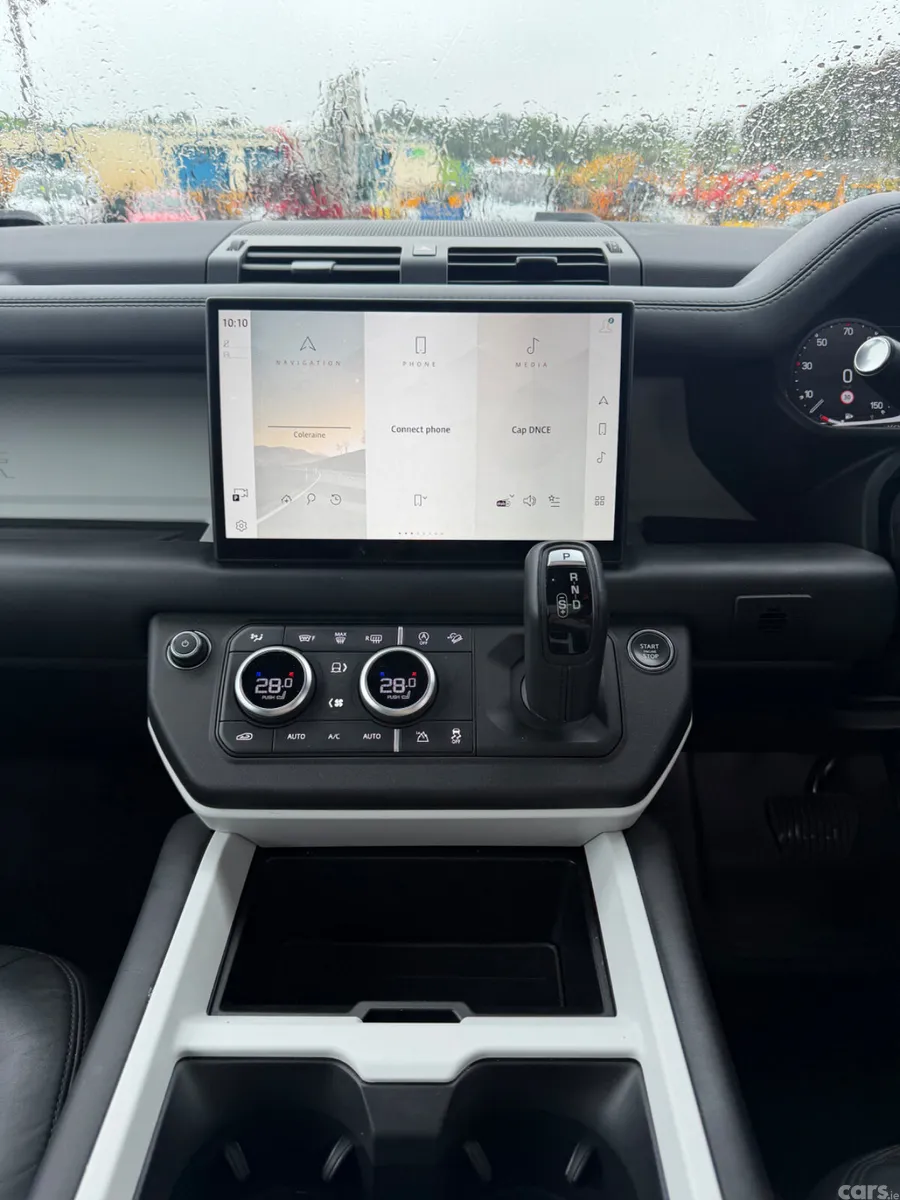 Land Rover Defender SUV, Diesel Hybrid, 2025, Black