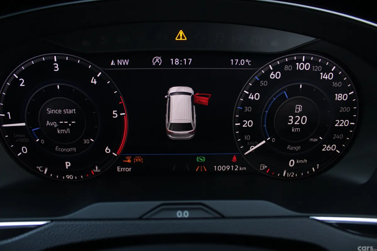 Volkswagen Passat Estate, Diesel, 2018, Grey