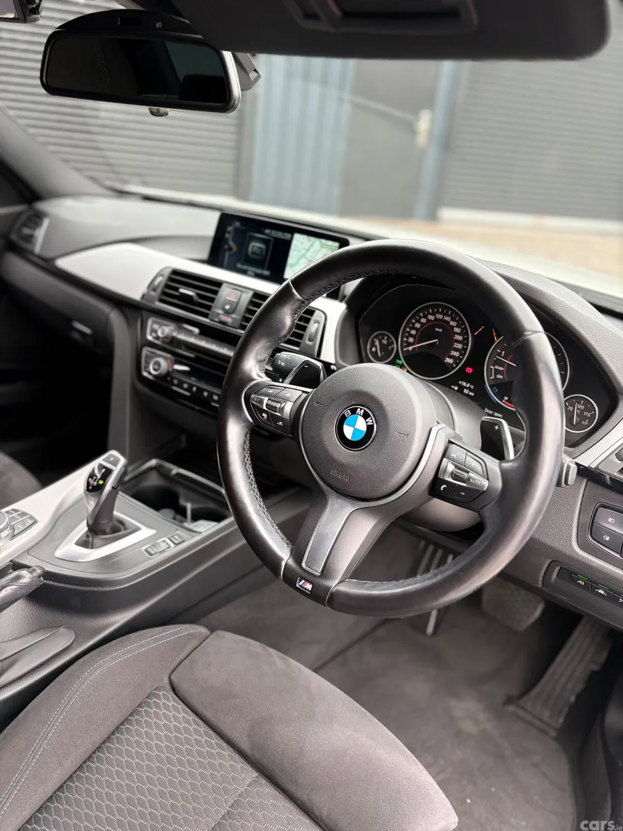 BMW 3-Series Saloon, Petrol, 2017, White