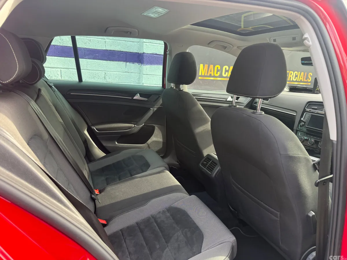 Volkswagen Golf Hatchback, Diesel, 2016, Red