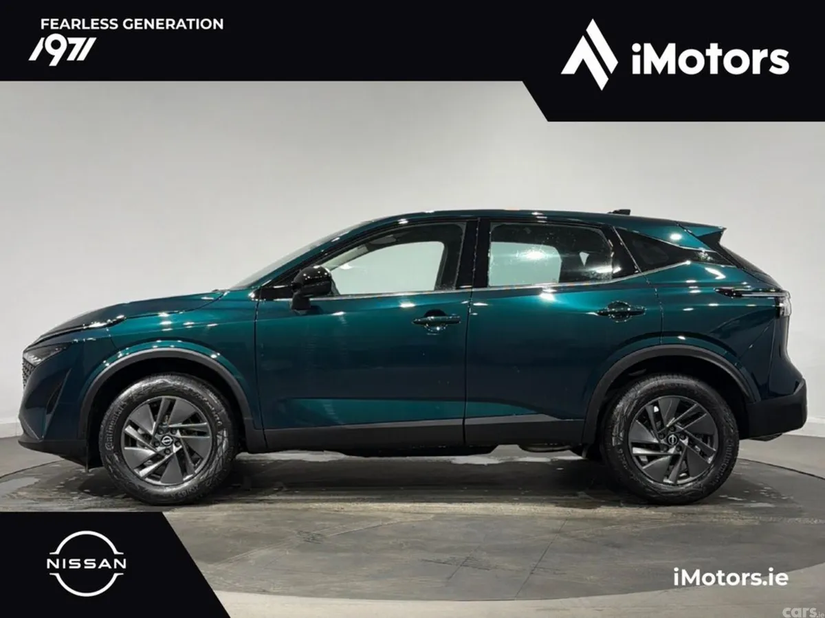 Nissan Qashqai SUV, Petrol Hybrid, 2027, Green