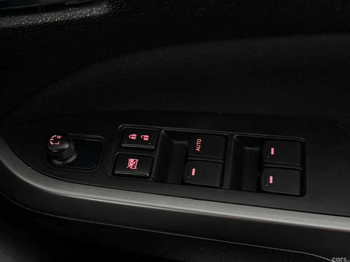 Suzuki Vitara SUV, Petrol, 2021, Black