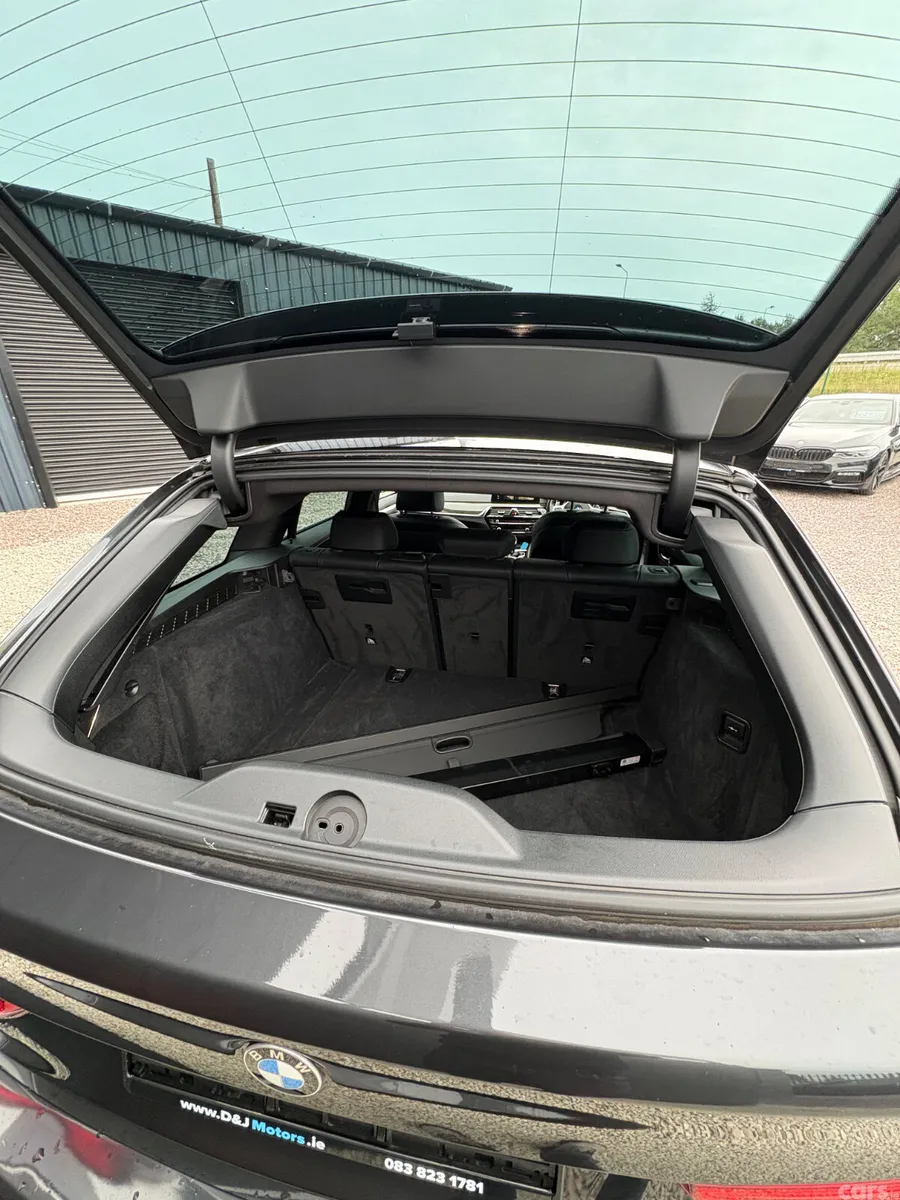 BMW 5-Series Estate, Diesel, 2018, Grey