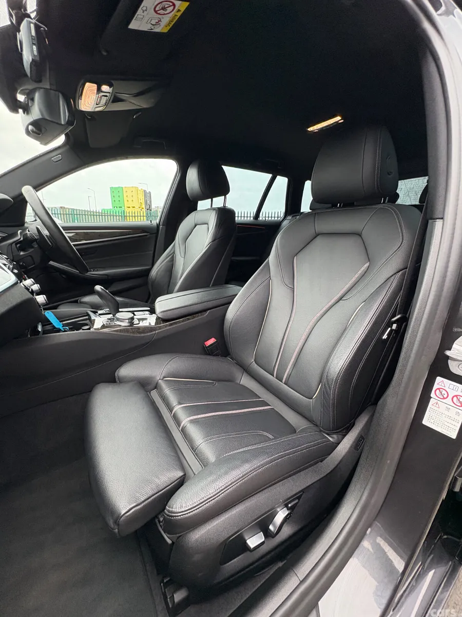BMW 5-Series Estate, Diesel, 2018, Grey