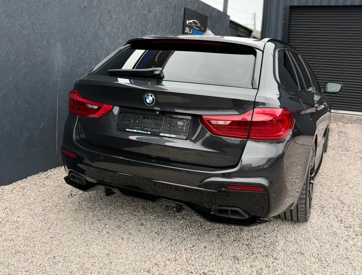 BMW 5-Series Estate, Diesel, 2018, Grey