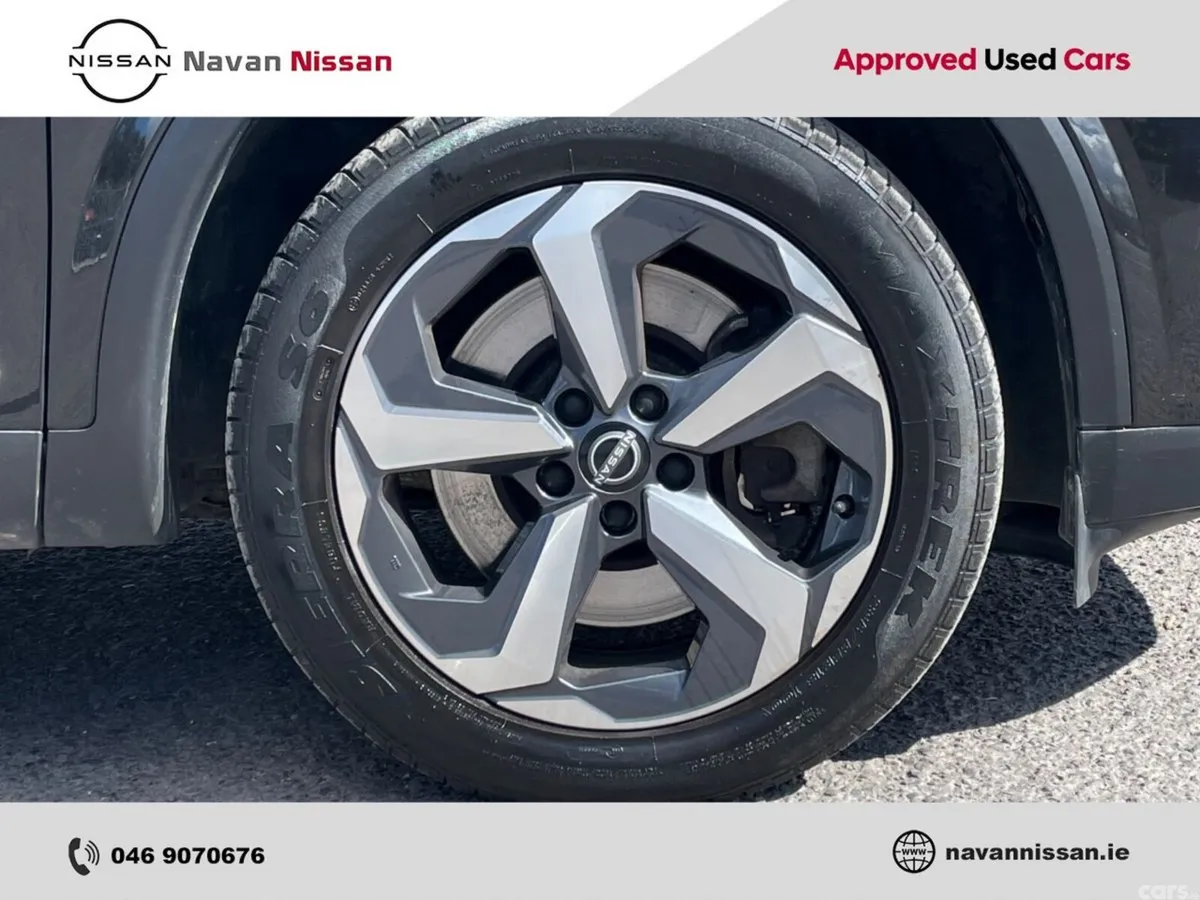 Nissan Qashqai MPV, Petrol Hybrid, 2023, Black
