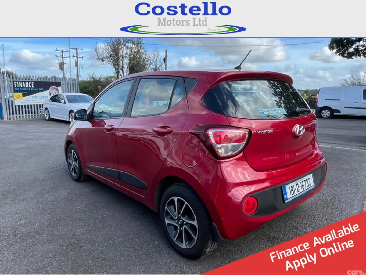 Hyundai i10 Hatchback, Petrol, 2018, Red