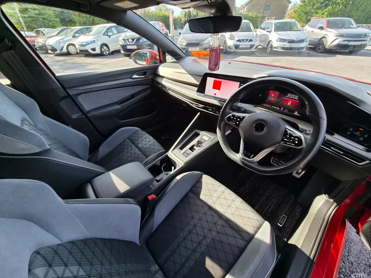 Volkswagen Golf Hatchback, Diesel, 2021, Red