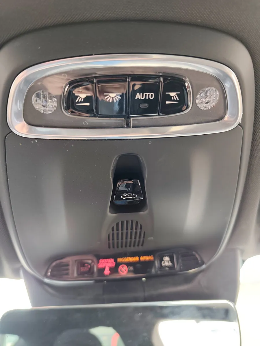 Volvo S90 Saloon, Diesel, 2017, Blue