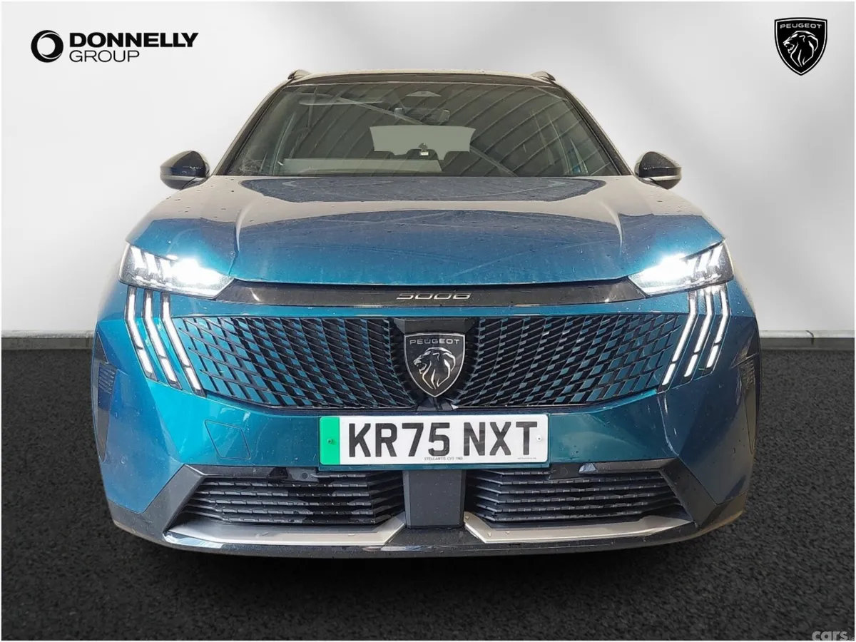 Peugeot 5008 SUV, Electric, 2025, Blue