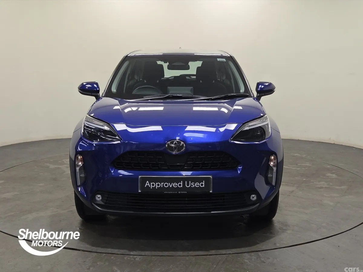 Toyota Yaris Cross Estate, Petrol Hybrid, 2026, Blue