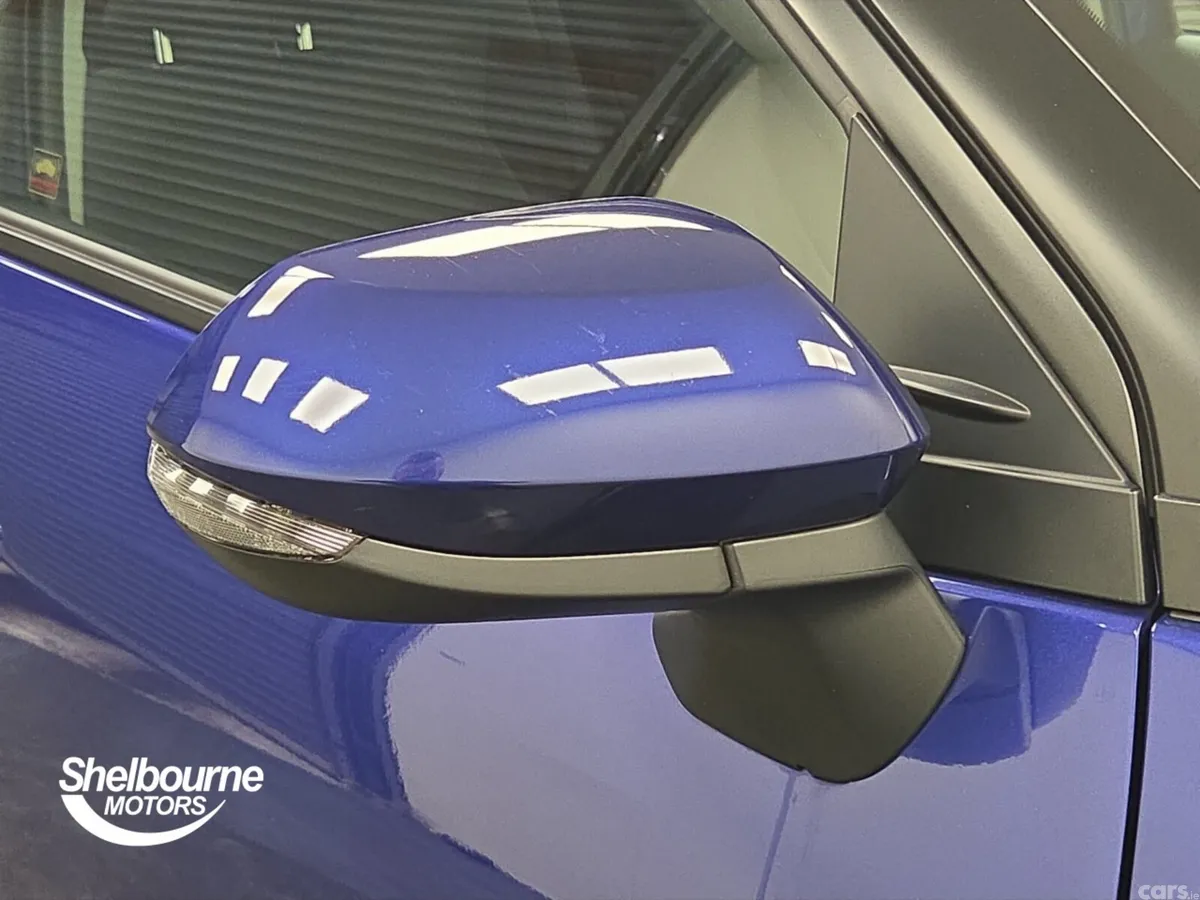 Toyota Yaris Cross Estate, Petrol Hybrid, 2026, Blue