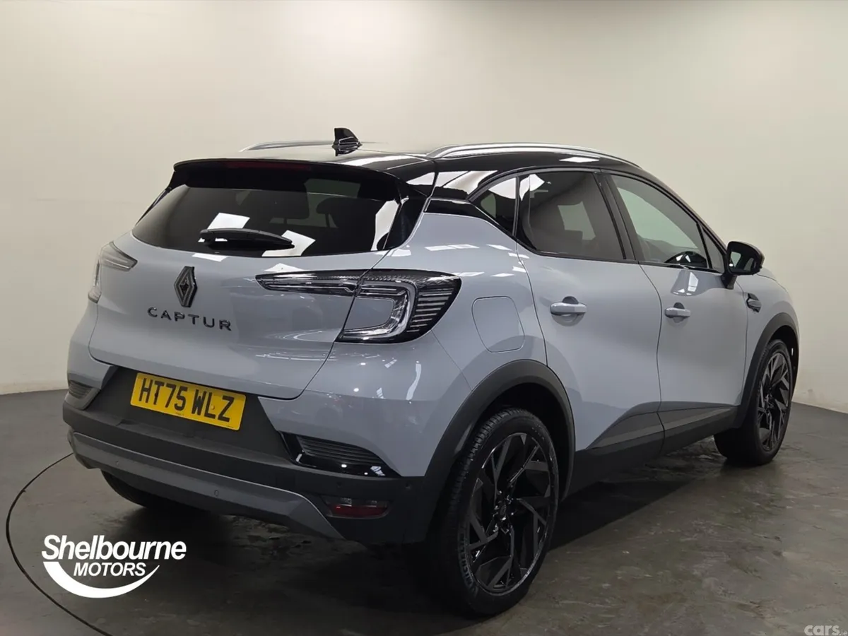 Renault Captur Hatchback, Petrol, 2026, Grey