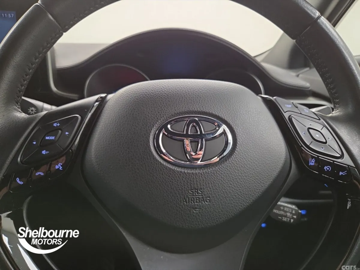 Toyota C-HR Hatchback, Petrol Hybrid, 2023, Silver