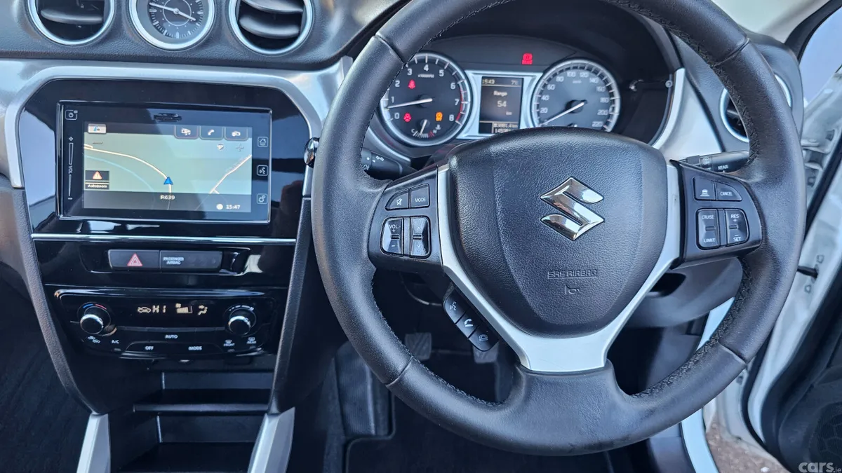 Suzuki Vitara SUV, Petrol, 2018, White