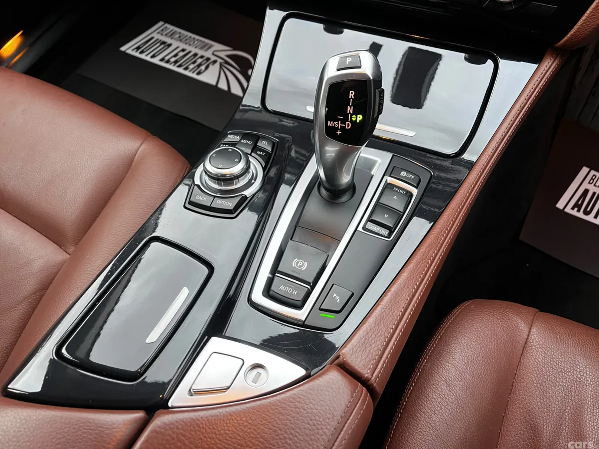 BMW 5-Series Saloon, Diesel, 2014, Blue
