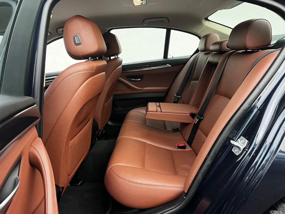 BMW 5-Series Saloon, Diesel, 2014, Blue
