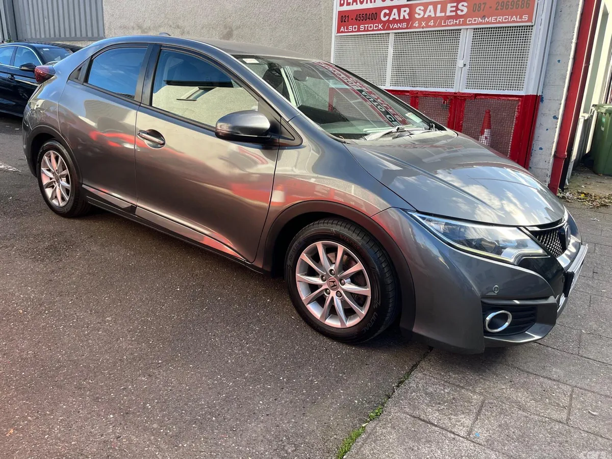 Honda Civic Hatchback, Diesel, 2016, Grey