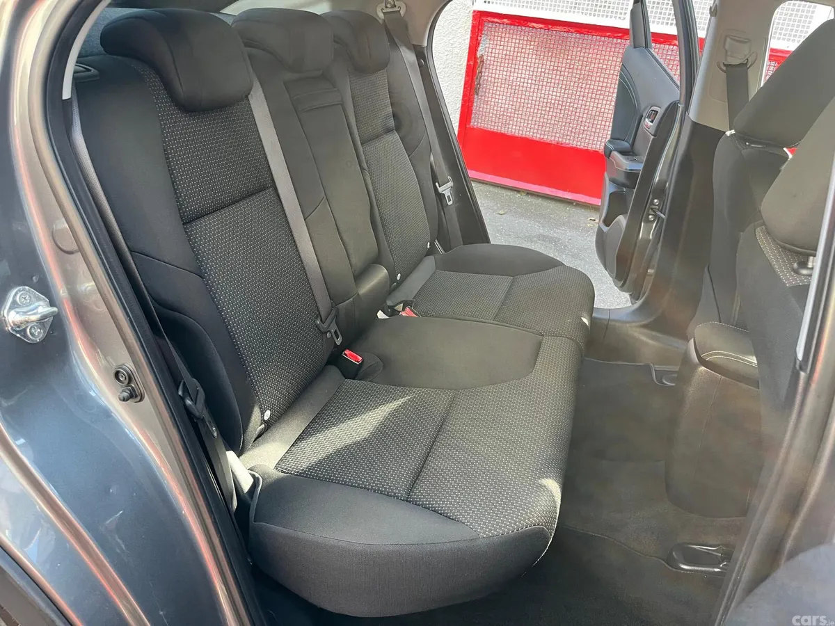 Honda Civic Hatchback, Diesel, 2016, Grey