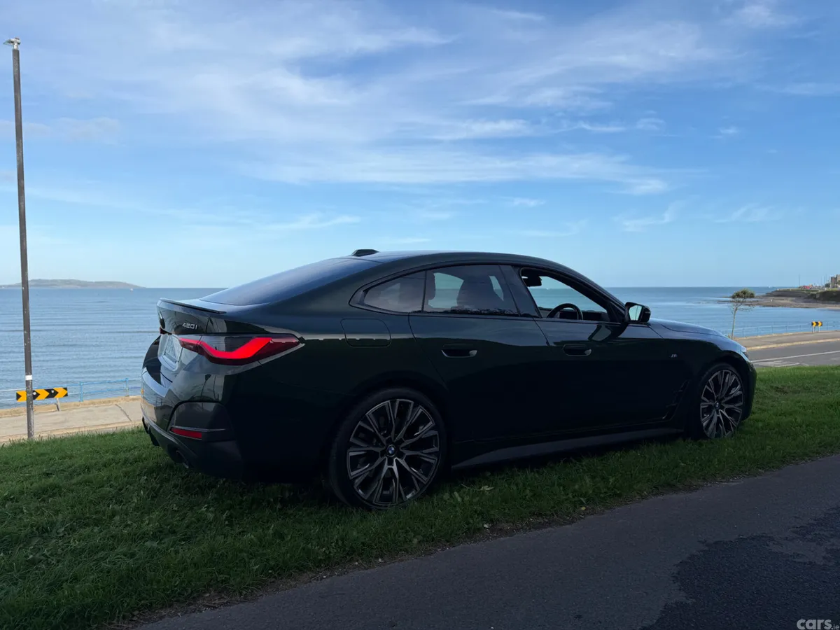 BMW 4-Series Coupe, Petrol, 2023, Green