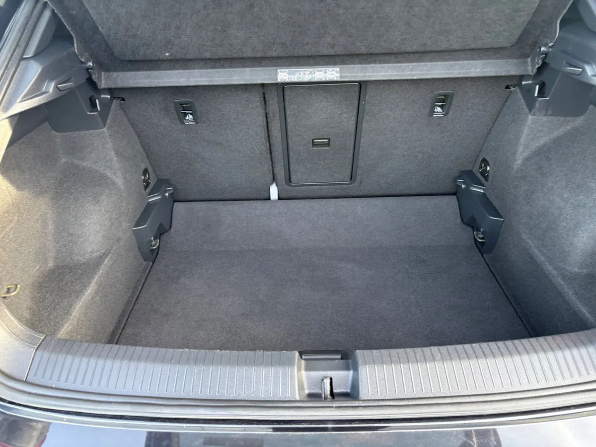 Volkswagen T-Roc SUV, Petrol, 2021, Black