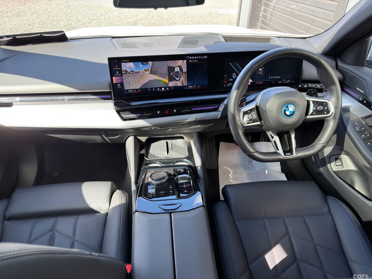 BMW 5-Series Saloon, Petrol Hybrid, 2024, White